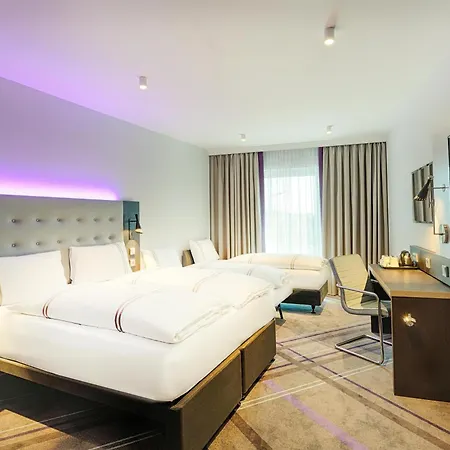 Hotel Premier Friedrichstadt 3*