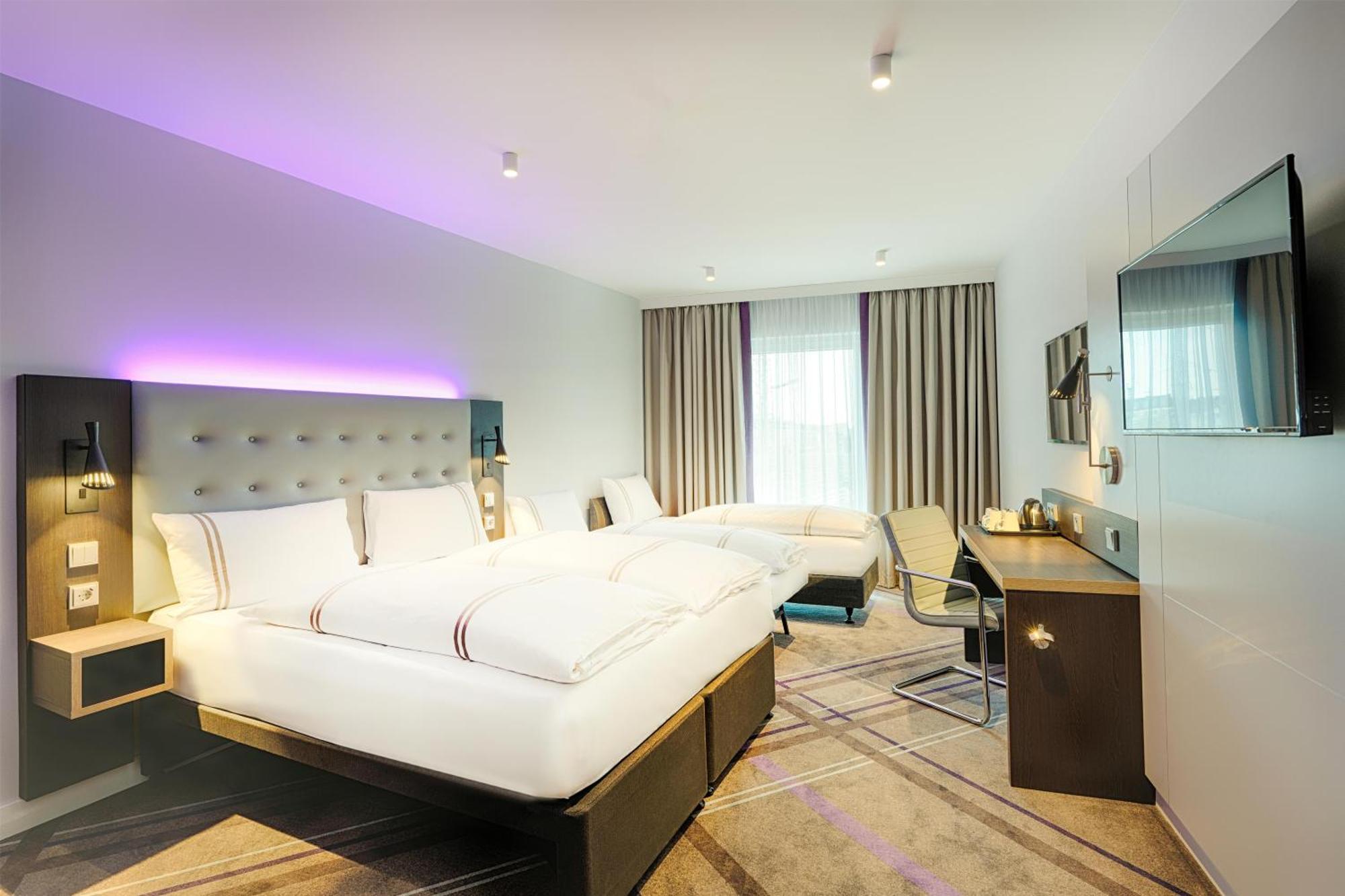 Hotel Premier Friedrichstadt 3*